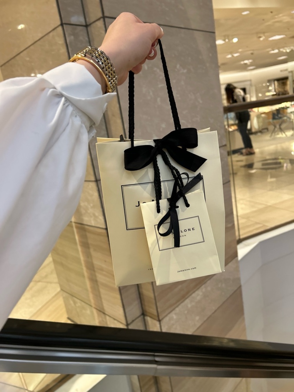 Meet your Posher, Dima